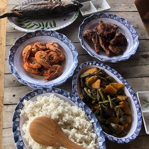 Coron-Island-Hopping_0013_IMG_2375 Food Coron Private Boat Tour