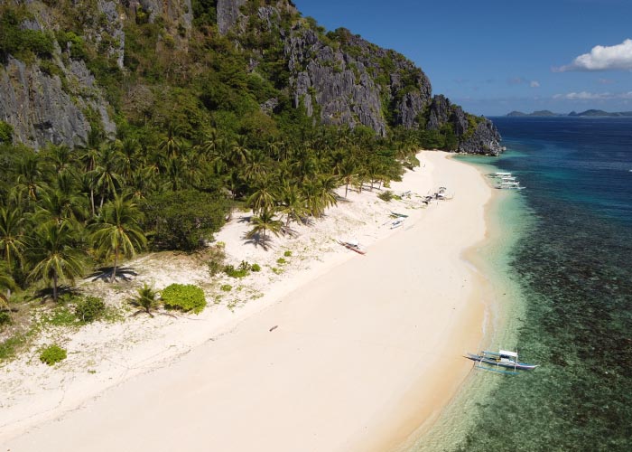 Island-Hopping-Coron_0009_DJI_0151