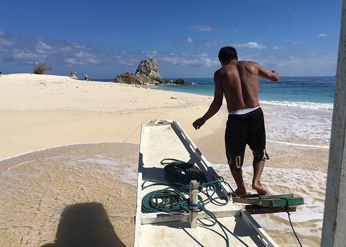 Island-Hopping-Coron_0032_IMG_5497 private boat trip Coron